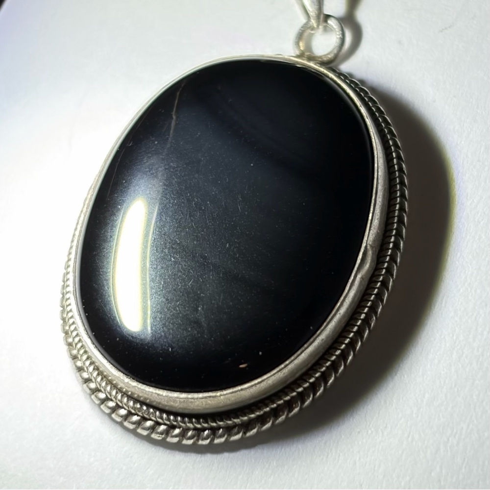 Vintage Victorian Hand Made Black Onyx / Jet Sterling Silver Mourning Pendant - Picture 3 of 8